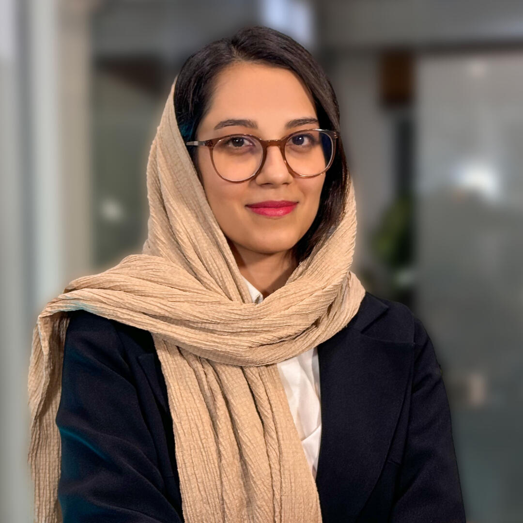 هانیه ایران نژاد